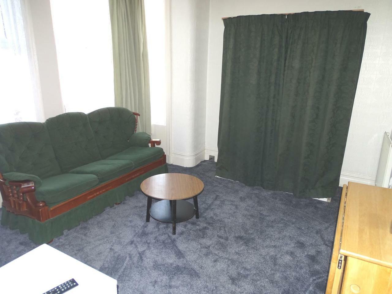 Beeton Villas Holiday Apartments بلاكبول المظهر الخارجي الصورة