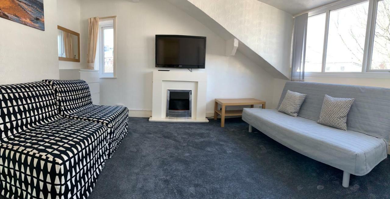 Beeton Villas Holiday Apartments بلاكبول المظهر الخارجي الصورة