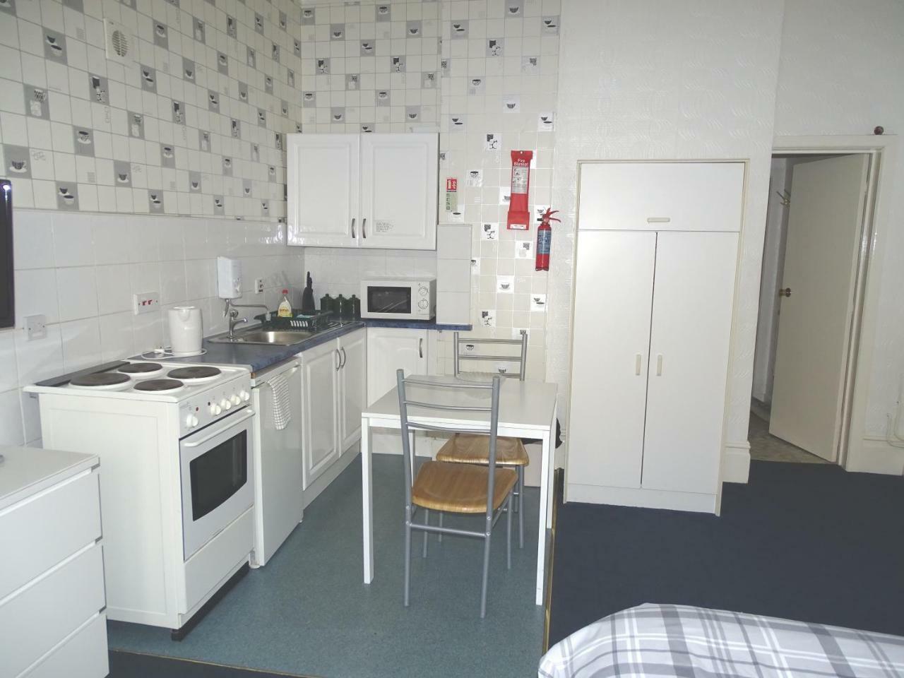 Beeton Villas Holiday Apartments بلاكبول المظهر الخارجي الصورة