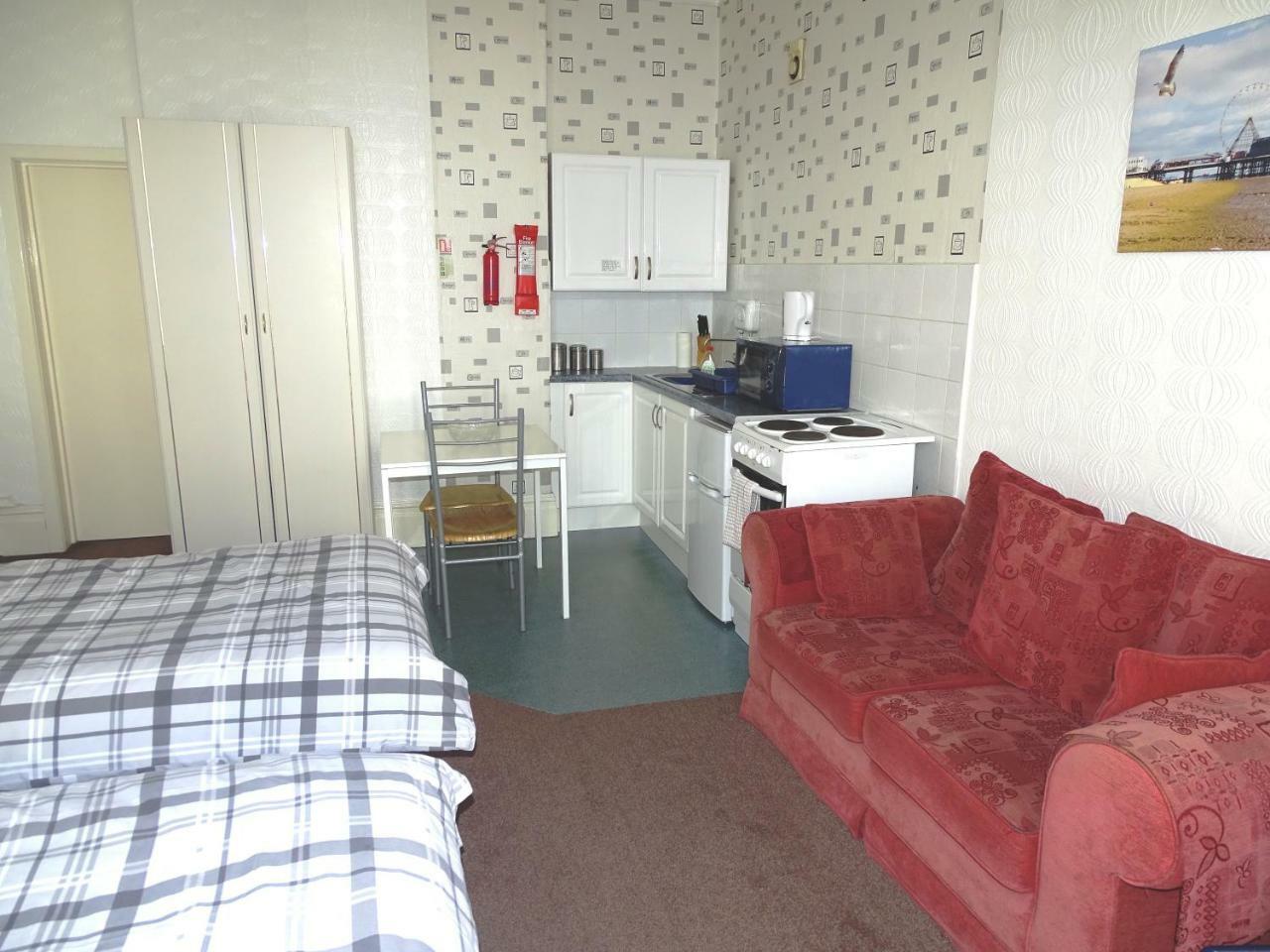 Beeton Villas Holiday Apartments بلاكبول المظهر الخارجي الصورة